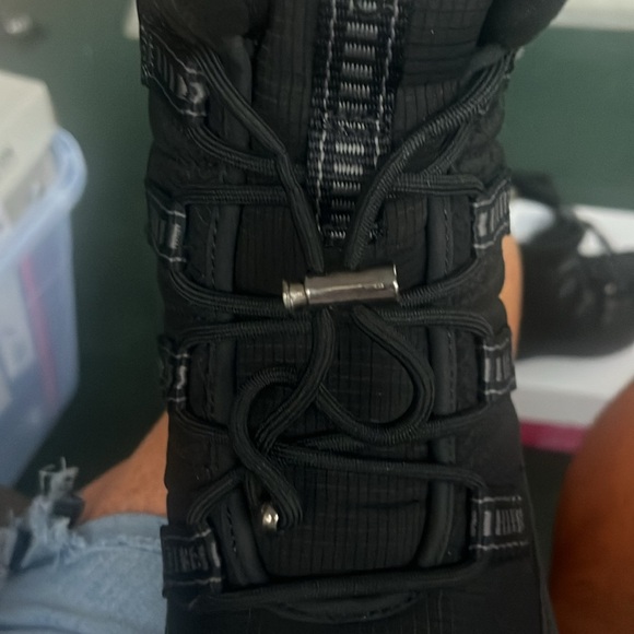 Ryka Water Repellant Black Boots Women’s Sz 9M lace up rain sleet snow shoes - Picture 9 of 12